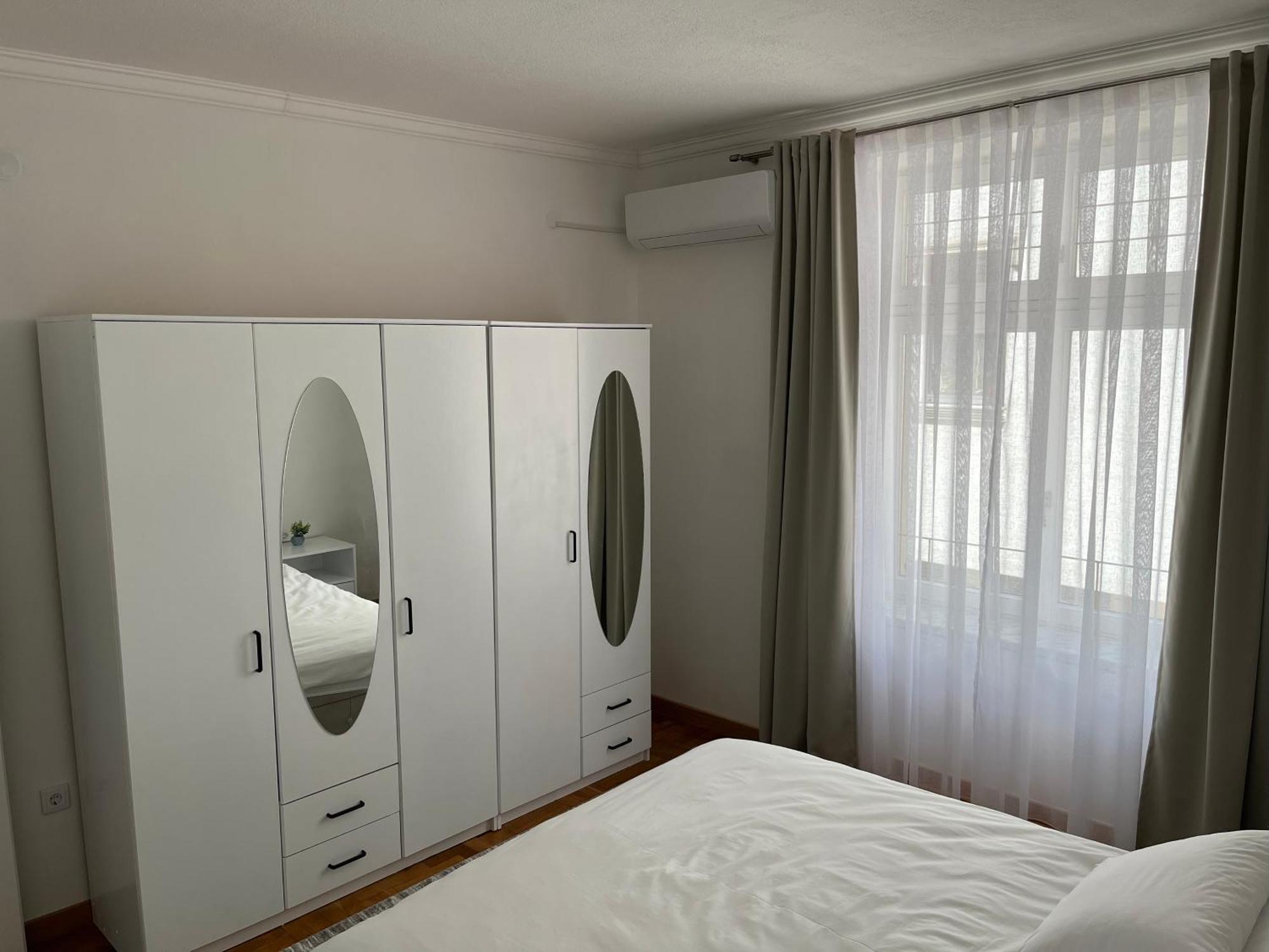 Apartment Luxury - 50 M From Old Clock Tower Sarajevo